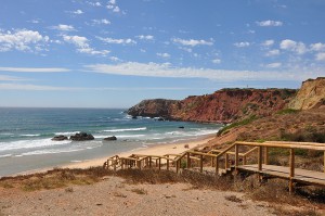 Surf en la costa oeste - Praia_Amado_Aljezur_Cr+®ditos Turismo do Algarve